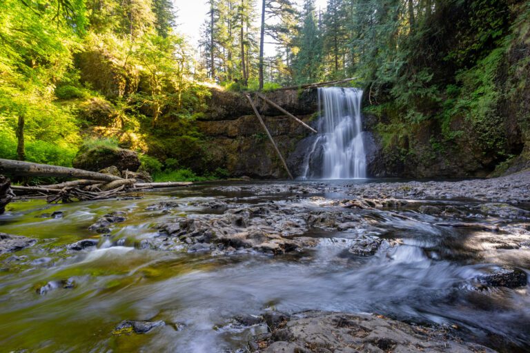 Everything You Need to Know to Hike the Trail of Ten Falls